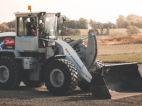 Webasto: Die Herausforderungen bei der Elektrifizierung von Baumaschinen meistern