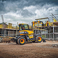JCB: Hohe Standfestigkeit f&uuml;r eine besondere Leistung