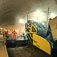 Ammann: Hohe Verdichtungsleistung bei schnellem Einbau