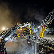 Eine Armada an Hydraulikh&auml;mmern