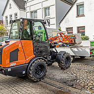 Startschuss f&uuml;r die neuen &raquo;3er&laquo;-Kompaktradlader