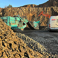 Zwei Powerscreen Premiertrak 600 liefern Leistung am Limit 