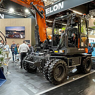 Develon feiert gelungene GaLaBau-Premiere