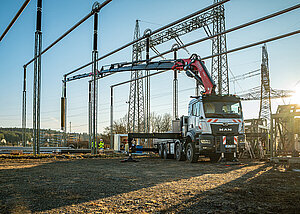Schwerlastkran f&uuml;r Eins&auml;tze mit Feingef&uuml;hl 