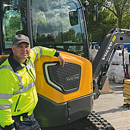 Volvo CE: Schwedischer Elektrobagger arbeitet f&uuml;r die &raquo;Flower Show&laquo;