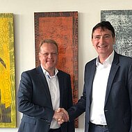 fielddata.io GmbH und BAUER Maschinen GmbH schlie&szlig;en Kooperationsvertrag