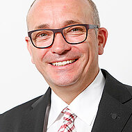 Vorstand mit Michael Wellenzohn verst&auml;rkt