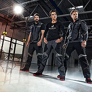 Weitblick: Mit moderner und bequemer Berufskleidung Mitarbeiter binden