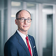 Kostenfalle Rohstoffknappheit: &raquo;Pauschalpreise bei &ouml;ffentlichen Vergaben geh&ouml;ren auf Pr&uuml;fstein&laquo;