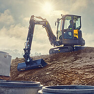 Neues Duo an Kompaktbaggern