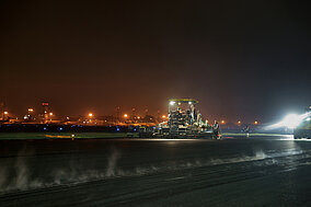 Zwei Fertiger im Nachteinsatz für Indonesiens größten Flughafen