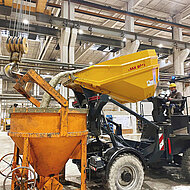 Bergmann: Elektrisch angetriebener Betonhochkipper von Bergmann bew&auml;hrt sich im t&auml;glichen Einsatz