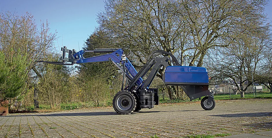 &raquo;Segway&laquo; meets Radlader: Mit &raquo;QuiMo&laquo; emissionsfrei auf der Baustelle