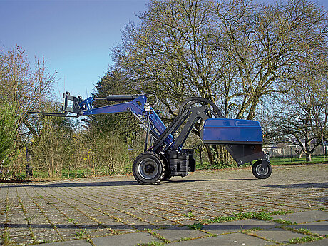 &raquo;Segway&laquo; meets Radlader: Mit &raquo;QuiMo&laquo; emissionsfrei auf der Baustelle