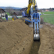 Effiziente Grabenfr&auml;se mit starken Leistungsdaten