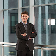 Neuer CFO Bernard Sch&auml;ferbarthold startet