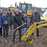 Spatenstich f&uuml;r die 22. Schl&uuml;ter-Niederlassung im oberfr&auml;nkischen Himmelkron
