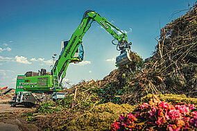 SENNEBOGEN: Umschlagmaschine beweist Recycling-Talent