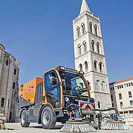 Kommunaltransporter &uuml;berzeugt im Ganzjahreseinsatz