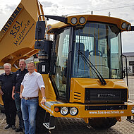 Vierte Hausausstellung bei der basis GmbH in Schmelz