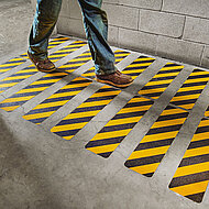 3M: Mehr Sicherheit im Dunklen und an Gefahrenstellen