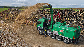 Caterpillar-Motoren für den neuen hybriden Chippertruck von Jenz