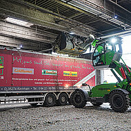 Sennebogen Maschinenfabrik Industrie Teleskoplader Allrounder: 360 G bei Remondis im Einsatz