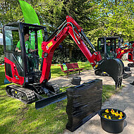 Minibagger SV15VT punktet beim Landschaftsg&auml;rtner-Cup