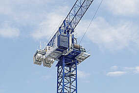 Auftritt für neuen hydraulischen Wippkran