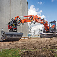 Auf Rädern und Ketten: Kiesel und Hitachi mit Großaufgebot in München