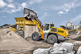Liebherr-Werk Bischofshofen: Schnellwechselsystem für weitere Radlader erhältlich