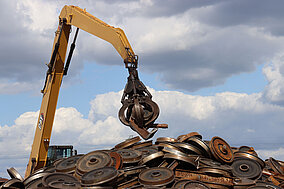 Schnell und sicher schweren Stahl schwenken 