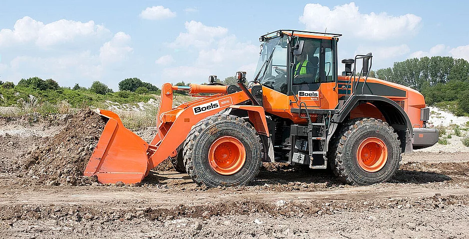 Starke Maschinen f&uuml;r effiziente Erdbewegung