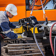 Neu im Sortiment von RTD: Die VemaTrack mobile Kettenpresse!