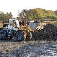 Liebherr wieder auf Rekordkurs und Weltpremiere f&uuml;r XPower-Gro&szlig;radlader