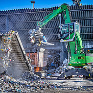 Das Update 2020 f&uuml;r die Recycling-Branche &ndash; neue Motorengeneration f&uuml;r den 817 E-Serie von SENNEBOGEN