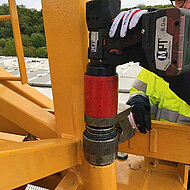 M-PT: Liebherr-Zertifizierung f&uuml;r einen Akkuschrauber von M-PT