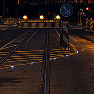 B.A.S. Verkehrsteschnik: Solarbetriebene LED-Bodenmarker erh&ouml;hen die Verkehrssicherheit