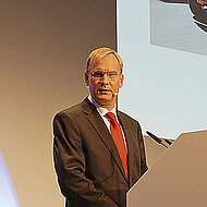 Volkswagen Nutzfahrzeuge liefert 2014 rund 445&thinsp;000 Fahrzeuge aus