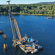 Liebherr: Grundpfeiler f&uuml;r die Eisenbahn setzen