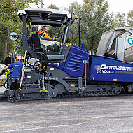 WIRTGEN GROUP: V&ouml;gele - Kompaktes Kraftpaket mit vielf&auml;ltigem Einsatzspektrum