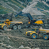 &raquo;K&uuml;htai 2&laquo;: Handschlag-Qualit&auml;t in Aktion mit Volvo CE und Ascendum