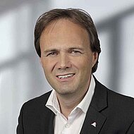 Micha Schabel ist neuer Vertriebsleiter f&uuml;r den Bereich Powder Coatings