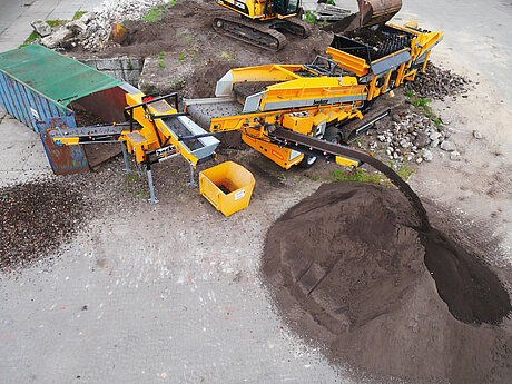 6-Fraktionen-Aufbereitungsanlage für Boden-Steine-Gemisch