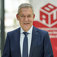 IG BAU: &bdquo;Bau-Boom geht weiter&ldquo;