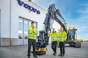 Engcon/Volvo: Volvo-Bagger mit Smart Connect samt Tiltrotator und Schnellwechselsystem EC-Oil 