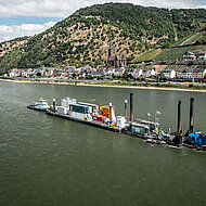 Epiroc-Anbaufr&auml;se zur Anpassung der Fahrrinnen im Rhein eingesetzt