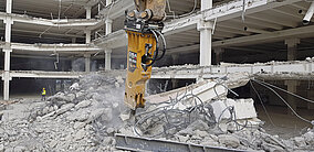 17 Hydraulikhämmer sorgen für große Einsatzbandbreite