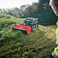 Wilmers Kommunaltechnik: Angebot mit neuen Heckauslegern und&nbsp;M&auml;hraupen erweitert