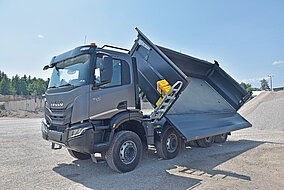 Erster Iveco »T-Way« mit Aufbau von KH-Kipper